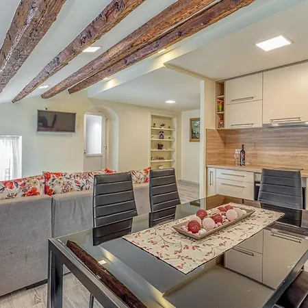 Apartment Nikola Poreč